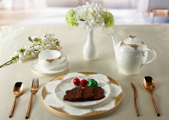 HS 6911101900 High Grade Fine Bone China Dinnerware Set