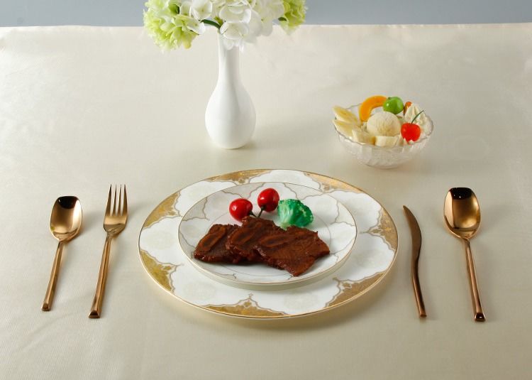 HS 6911101900 High Grade Fine Bone China Dinnerware Set